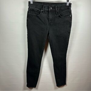 Lucky brand mid rise black skinny jeans, size 6/28A